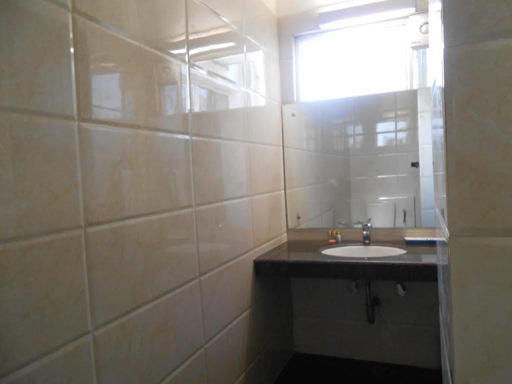 Hotel Madhushrie Agra  Zewnętrze zdjęcie