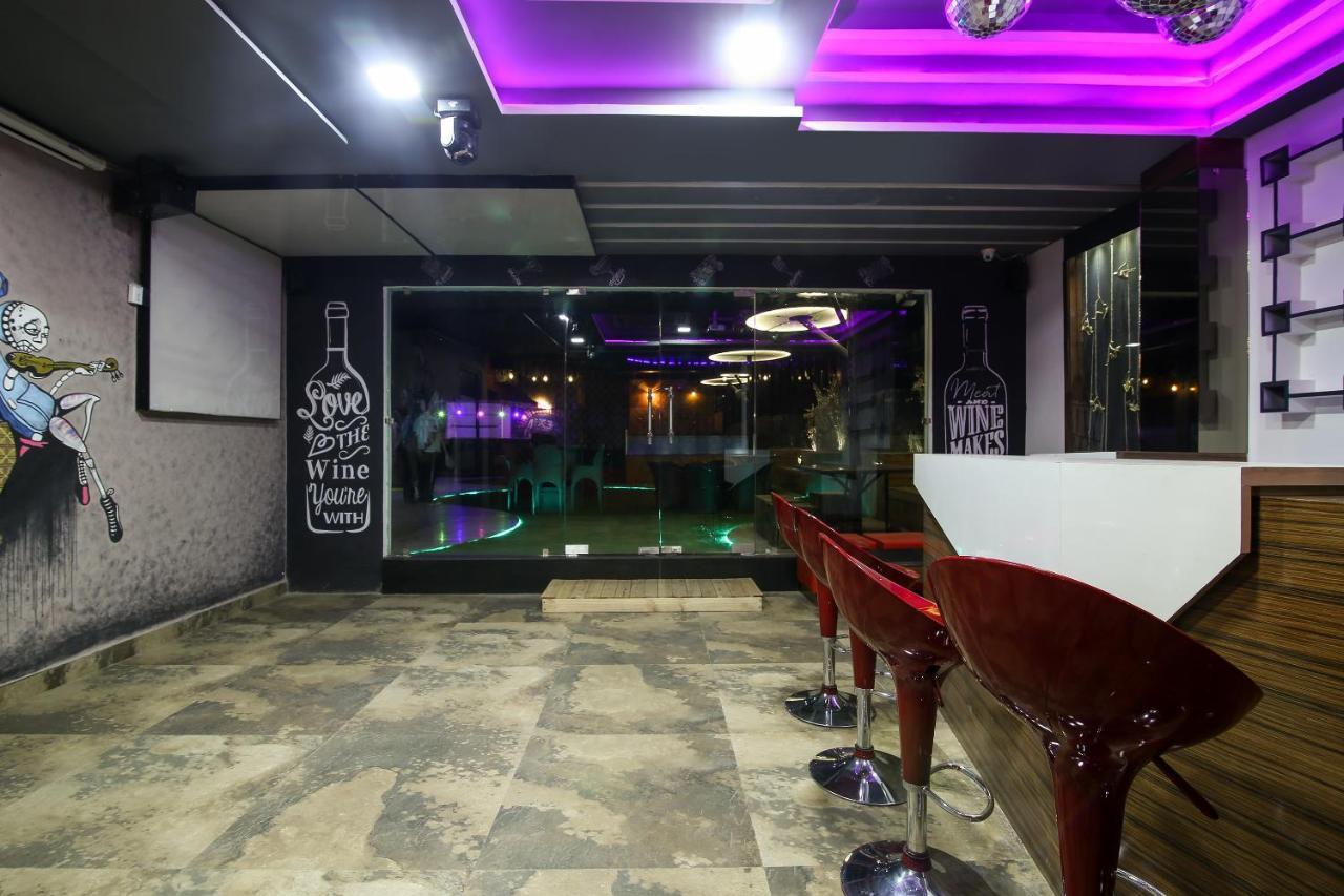 Hotel Madhushrie Agra  Zewnętrze zdjęcie